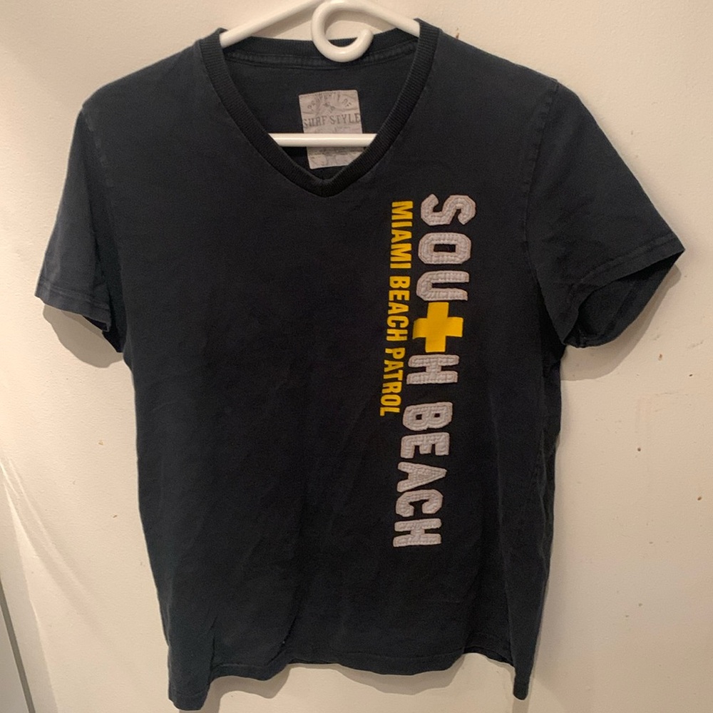 Awesome Miami Beach Patrol High Quality Pure Cotton V Neck SZ Small 🔥
